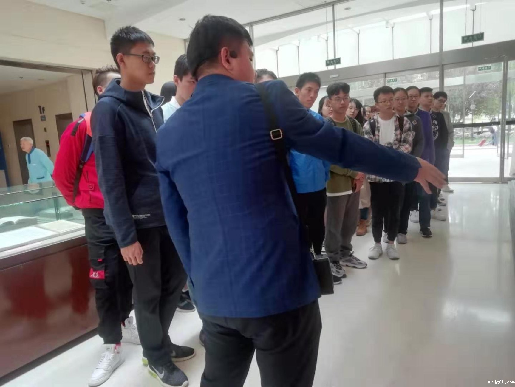 5c1208396b306723a504bdd2d3fee8c